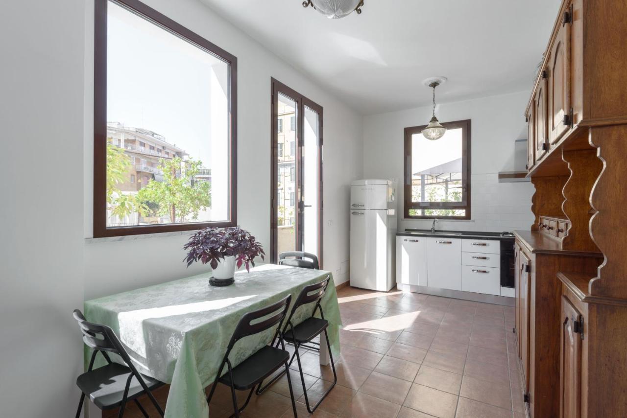 Cornelia Penthouse Acomodação com café da manhã Roma Exterior foto